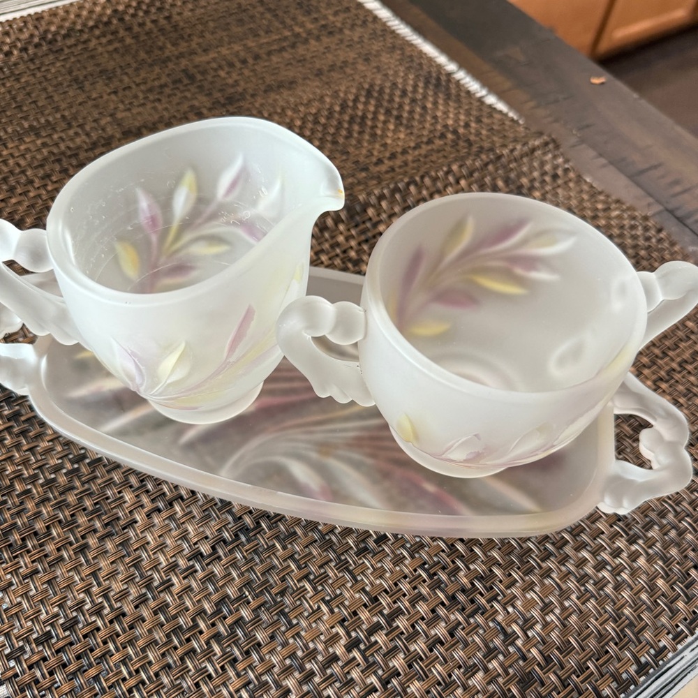 Vintage Indiana Glass Frosted Creamer& Sugar W/Tray Set EUC